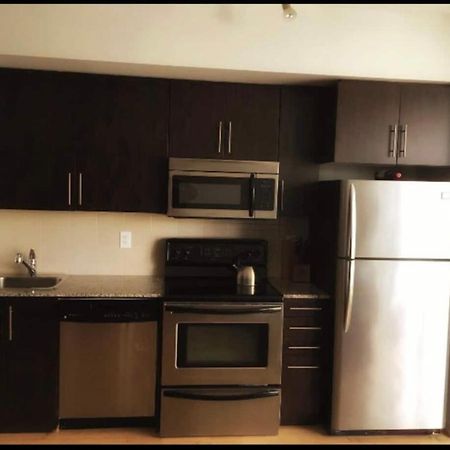 Beautiful Unit In Heart Of Downtown Toronto Apartment Exterior photo